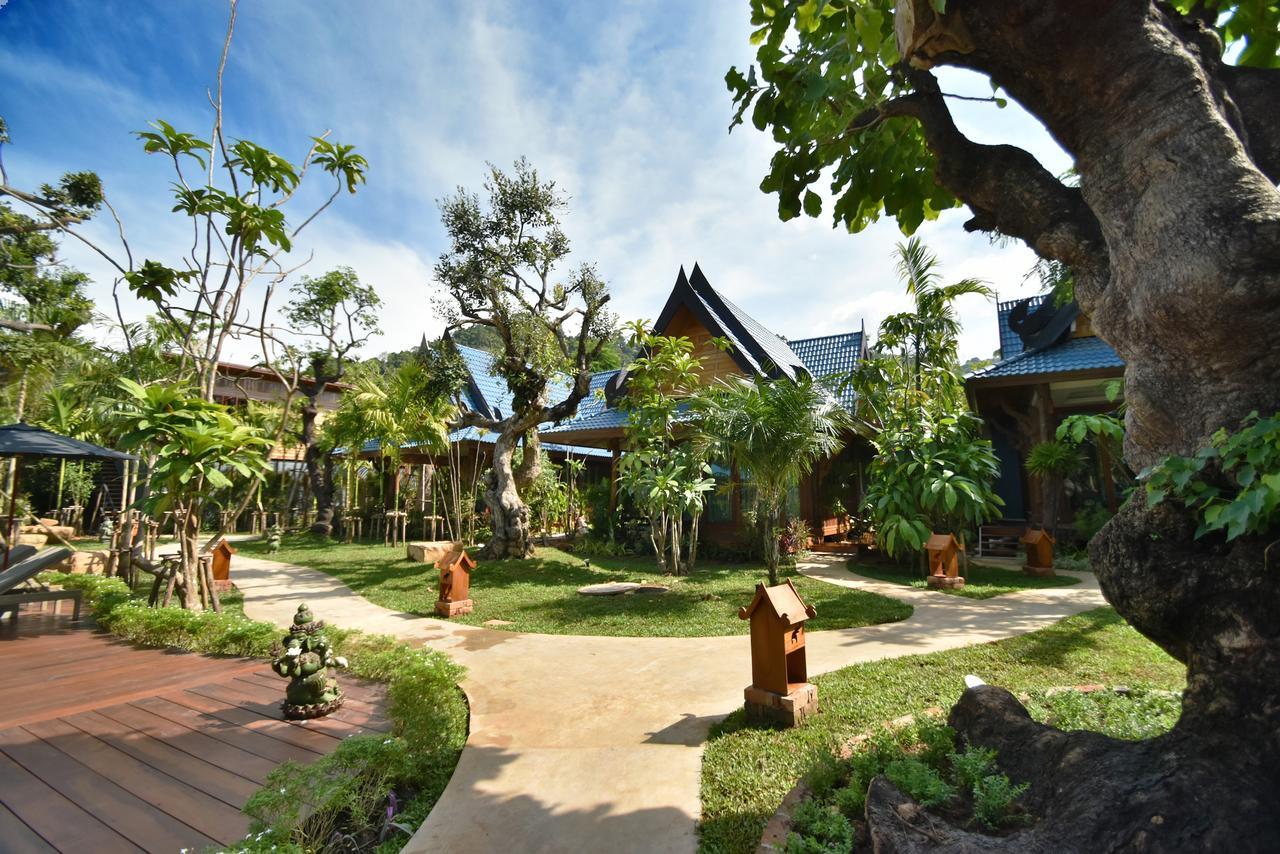 The Nine Thipthara Klongson Resort Ban Nong Thale Exterior foto